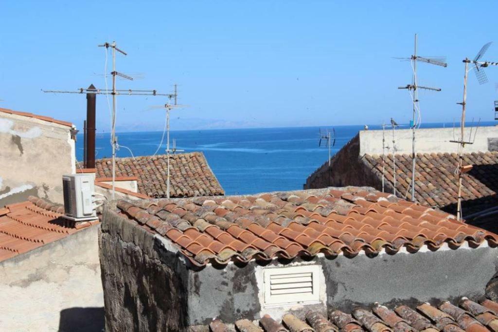 Casa Soraya, Dimora Tipica A 2 Passi Dal Duomo. Daire Cefalù Dış mekan fotoğraf
